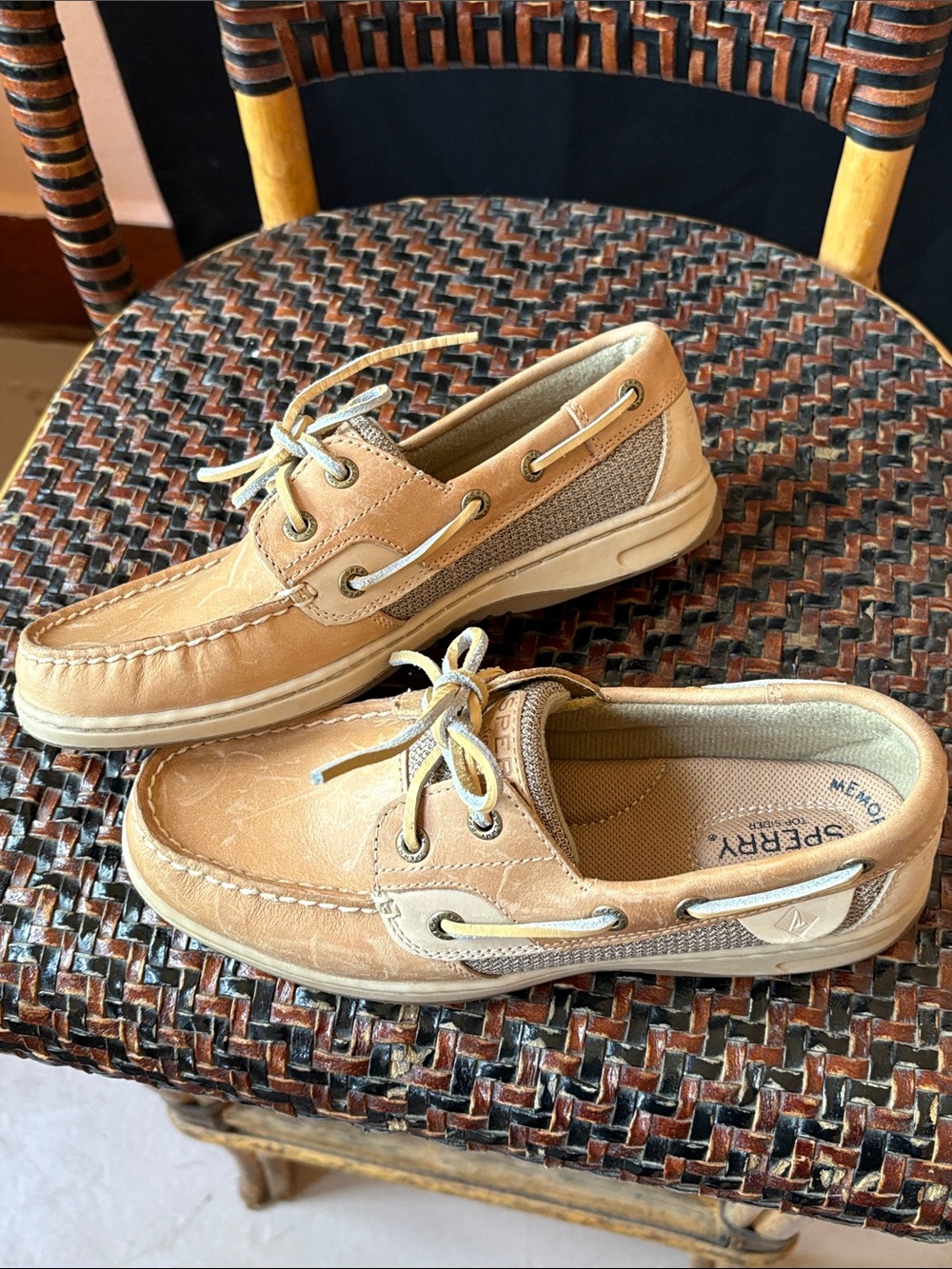 Sperry Women’s Tan Leather & Mesh Boat Shoes 6.5